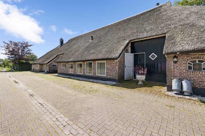 Foto 23 van Midden 131