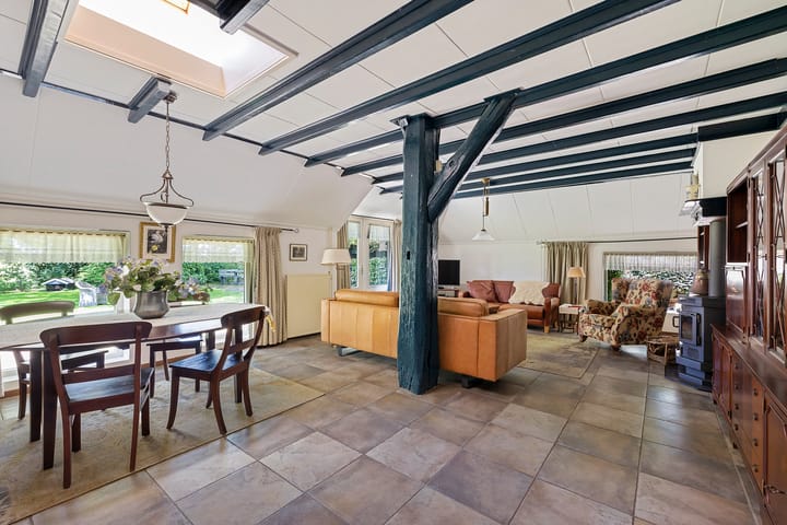 Foto 25 van Midden 131