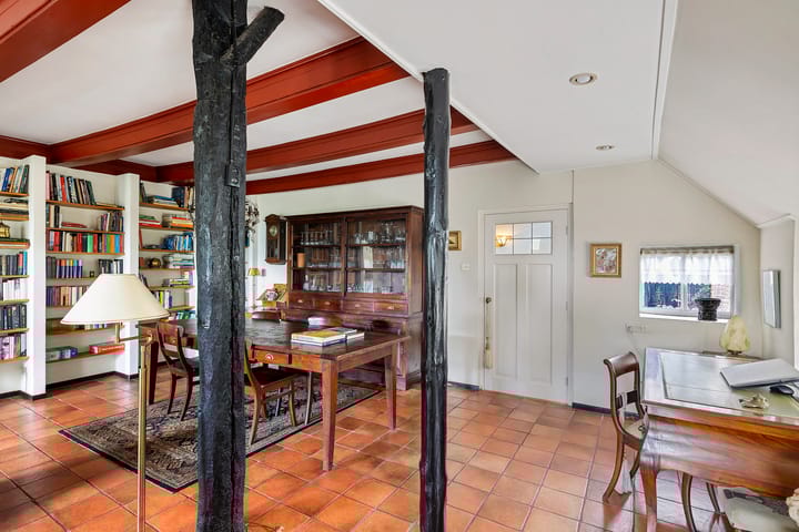 Foto 10 van Midden 131