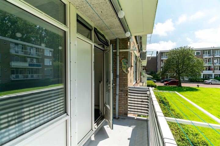 Bekijk foto 17 van Knuttelstraat 13