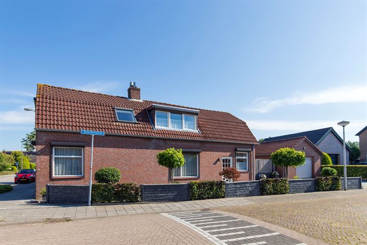 Bekijk foto 36 van Onze Lieve Vrouwestraat 176