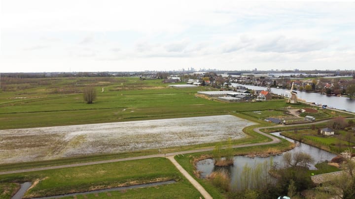 Foto 14 van Waalweg 5