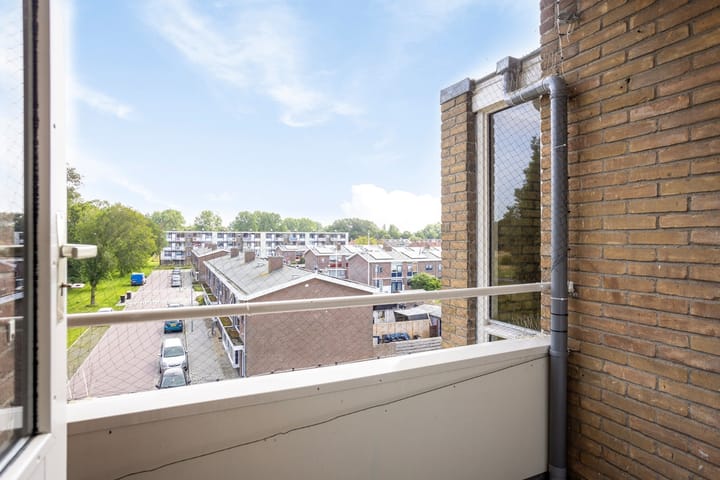 Foto 15 van Willem van Alcmadestraat 75