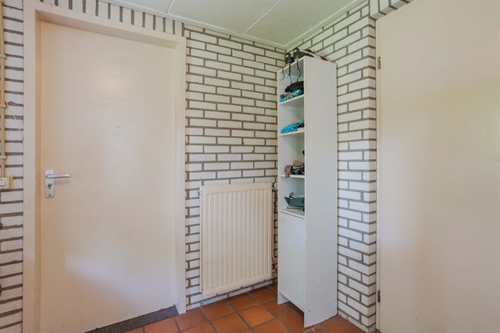 Bekijk foto 16 van Mathijs Claassensstraat 25