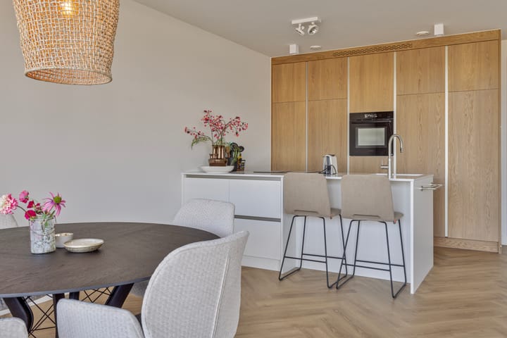 Photo 6 of Lamsoor 51