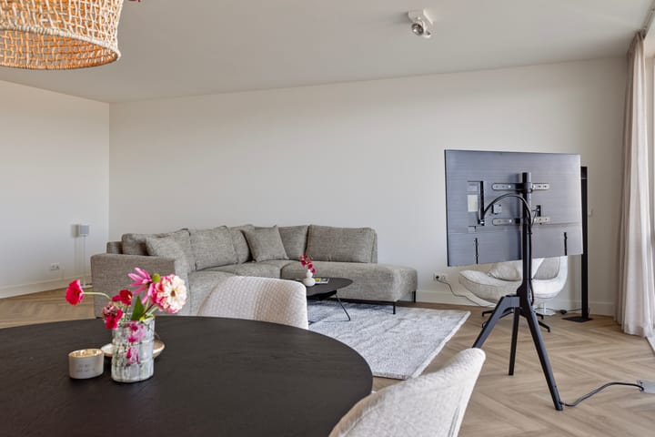 Photo 8 of Lamsoor 51