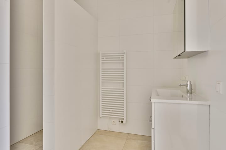 Photo 22 of Lamsoor 51