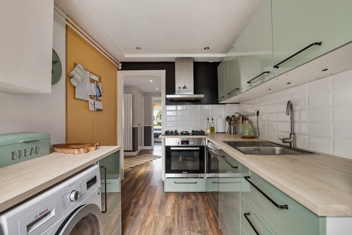 Foto 18 van Van Riebeeckweg 94