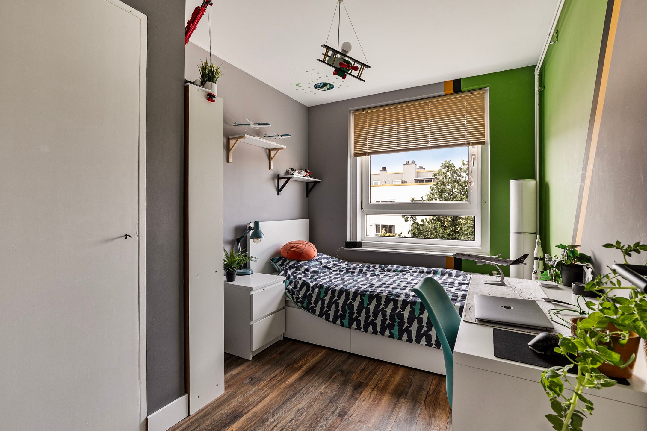 Photo 21 of Van Riebeeckweg 94