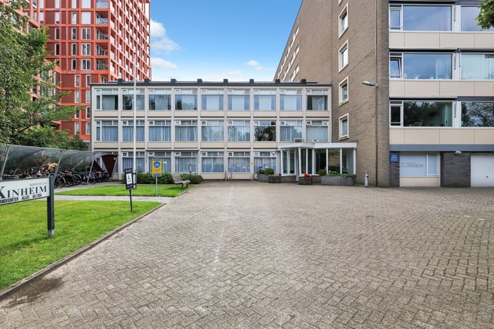 Bekijk foto 2 van Zandvoorter Allee 74