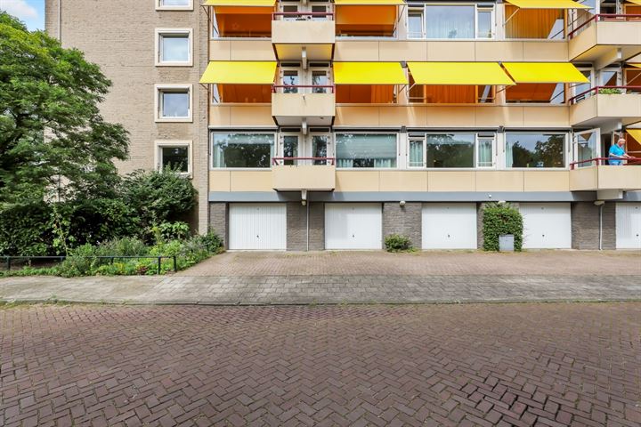 View photo 26 of Zandvoorter Allee 74