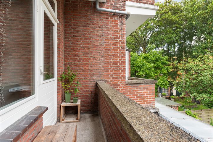 Bekijk foto 16 van De Ruijterstraat 57-A