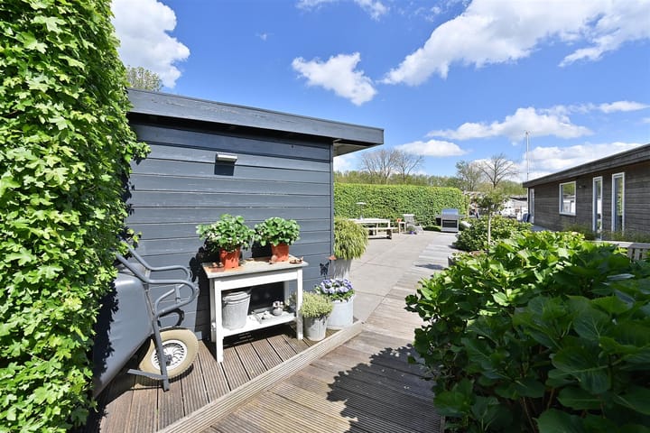 Foto 22 van Bloklaan 22-AZG03