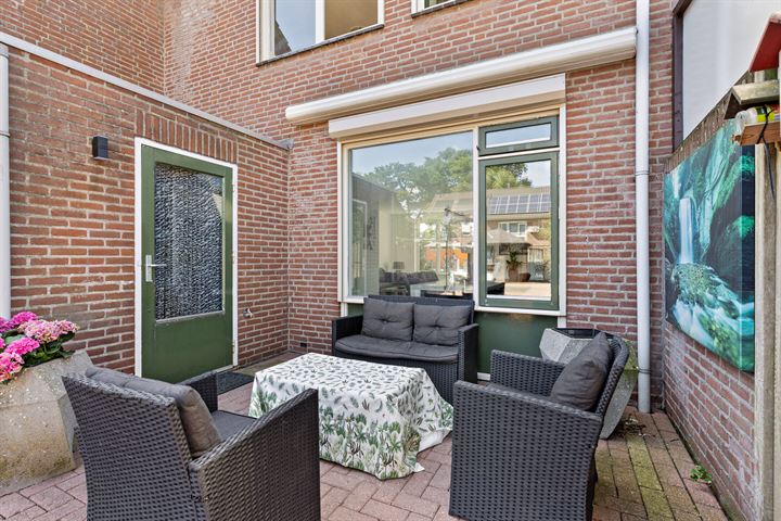 Bekijk foto 23 van Anjelierstraat 8