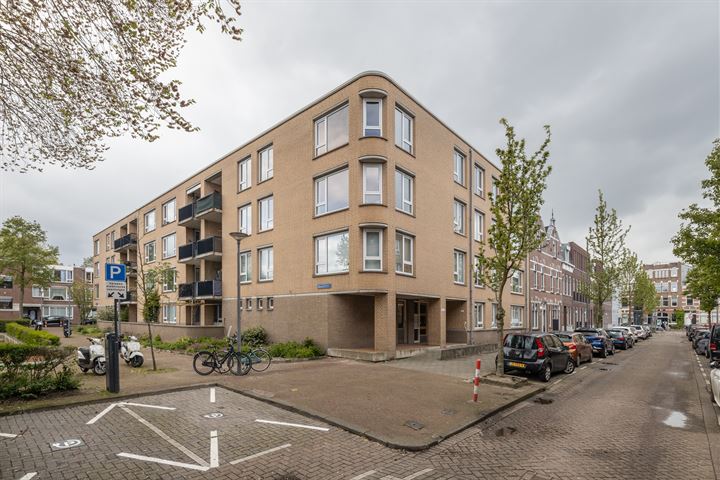 View photo 1 of Bleiswijkstraat 36