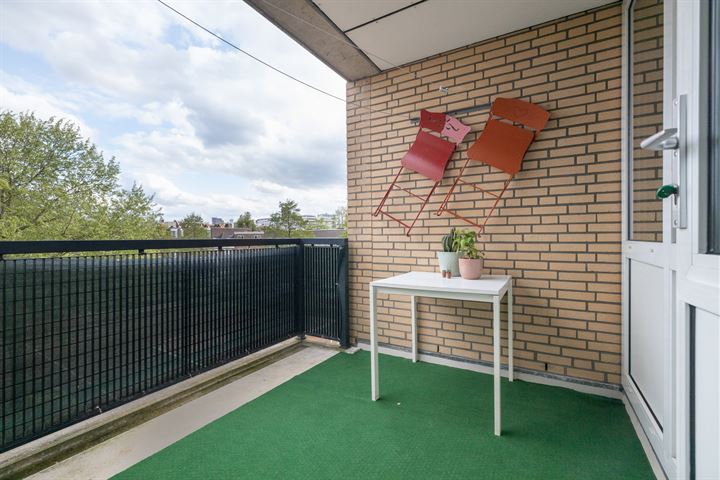 View photo 13 of Bleiswijkstraat 36