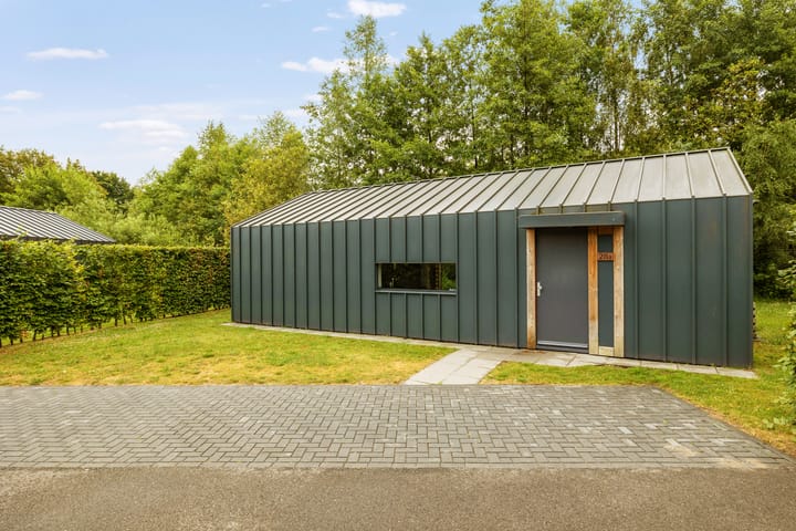 Photo 3 of Rading 2-28A