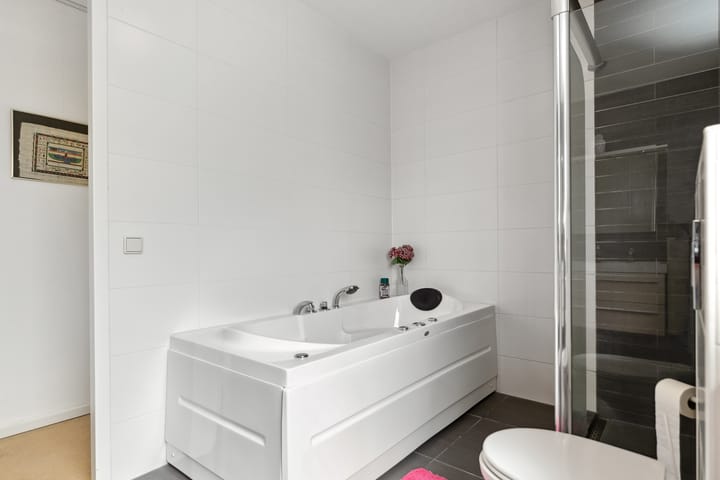 Foto 30 van Katrien Duckstraat 9