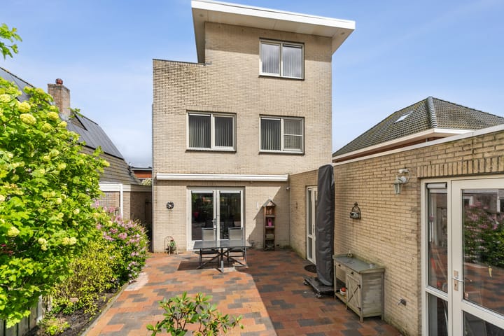 Foto 54 van Katrien Duckstraat 9