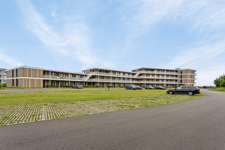 Photo 19 of Lamsoor 37