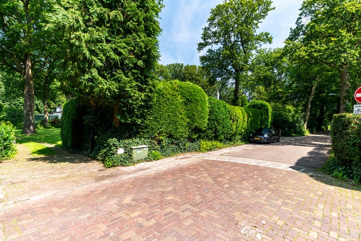 Photo 24 of Raaphorstlaan 11-D