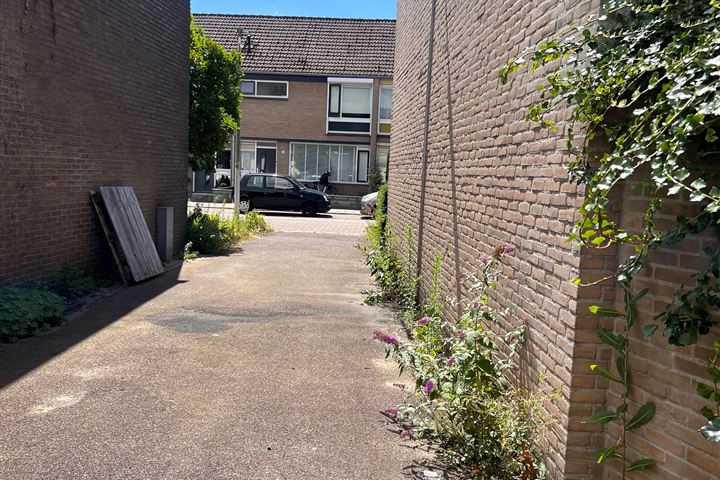 Bekijk foto 39 van Pijperstraat 25