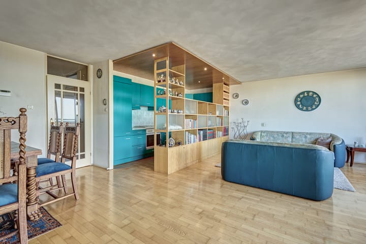 Foto 15 van Parallel Boulevard 274