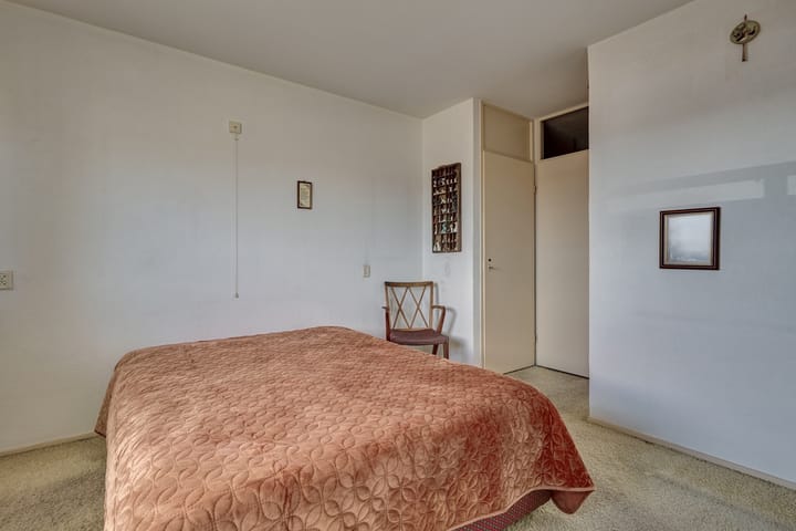 Foto 30 van Parallel Boulevard 274