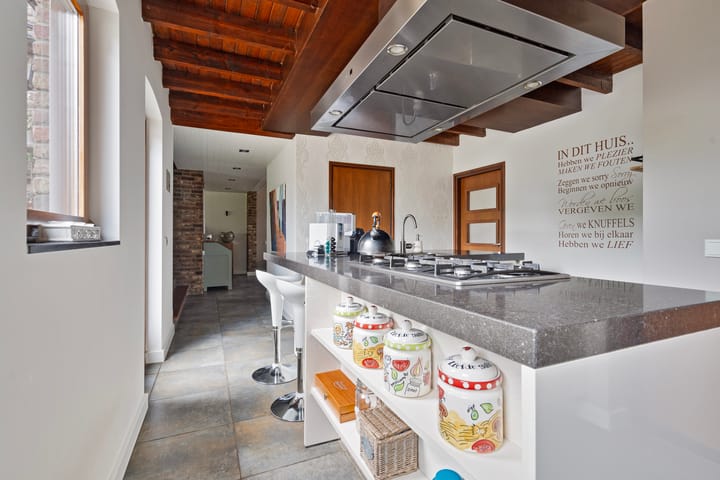 Photo 21 of Hussenbergstraat 25