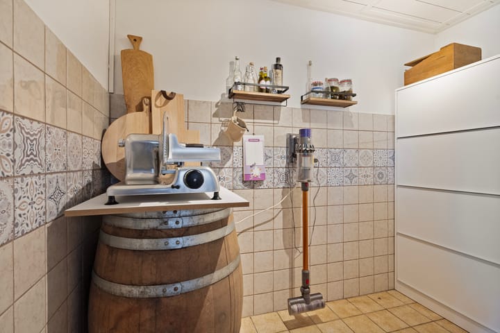 Photo 28 of Hussenbergstraat 25