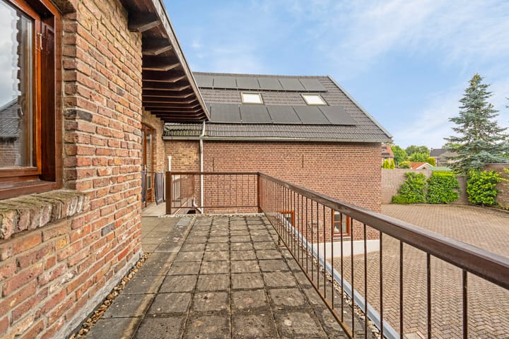 Photo 44 of Hussenbergstraat 25