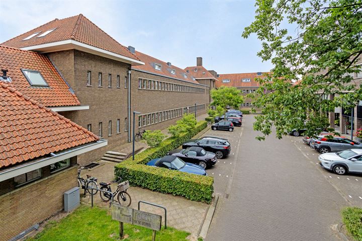 Bekijk foto 3 van Braamweg 52