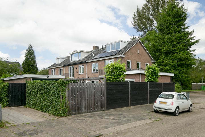 Bekijk foto 37 van Scheldestraat 18