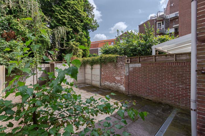 Bekijk foto 36 van Kruisstraat 97