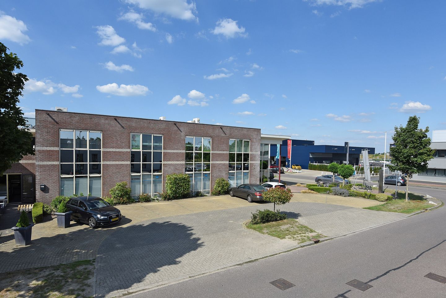 Bekijk foto 3 van Newtonstraat 19-23