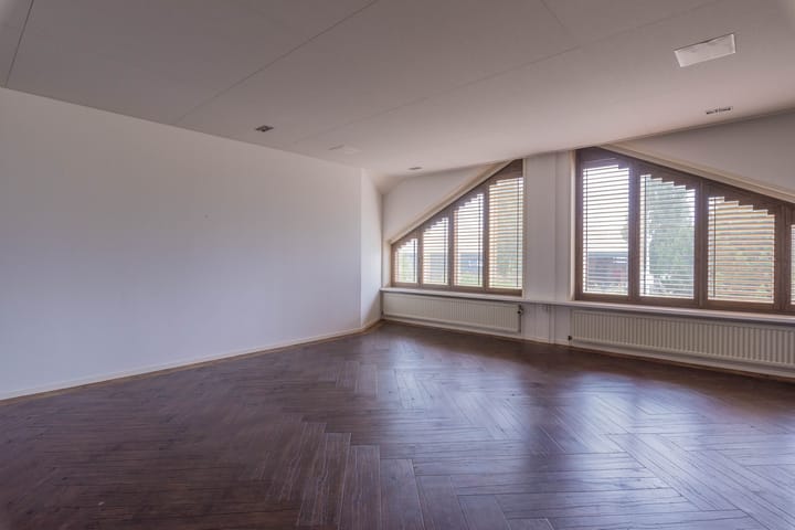 Foto 19 van Machineweg 222