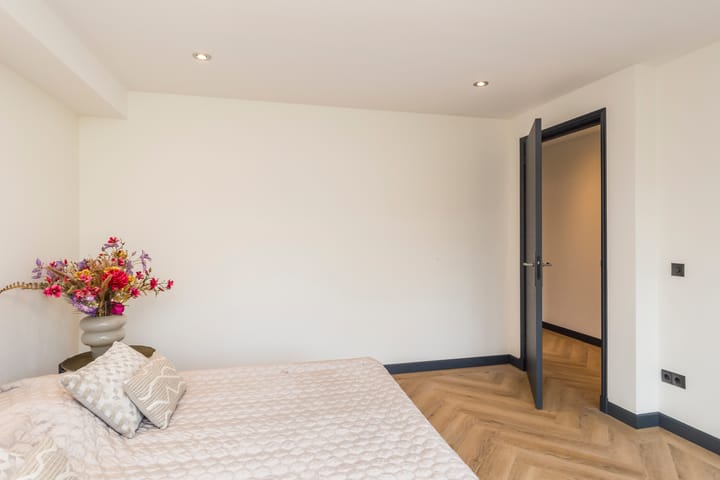 Foto 32 van 's-Gravenzandseweg 64