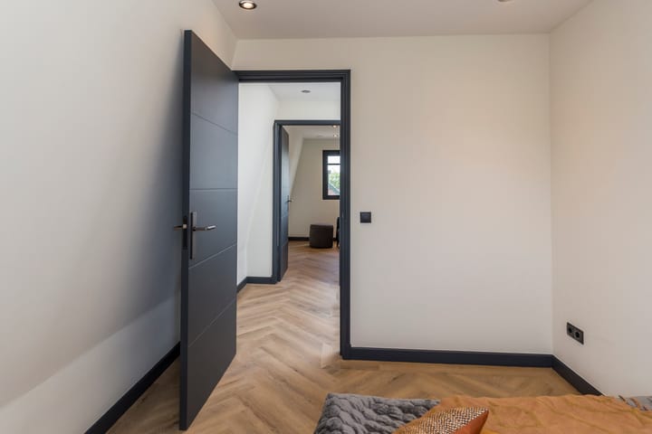 Foto 42 van 's-Gravenzandseweg 64