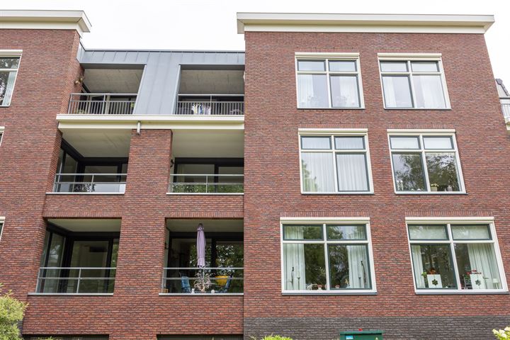 Bekijk foto 16 van Oosterheerdtstraat 56