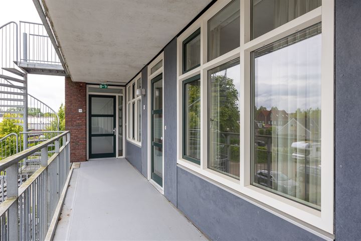 Bekijk foto 24 van Oosterheerdtstraat 56