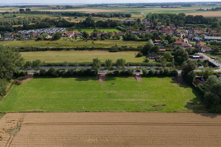 Bekijk foto 3 van Kanaalweg 1