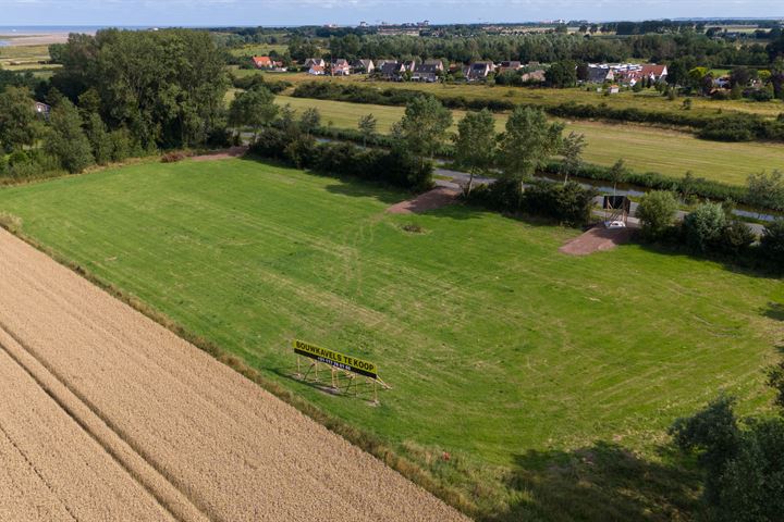 Bekijk foto 4 van Kanaalweg 1