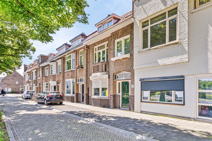 Bekijk foto 2 van Antwerpsestraat 82-A