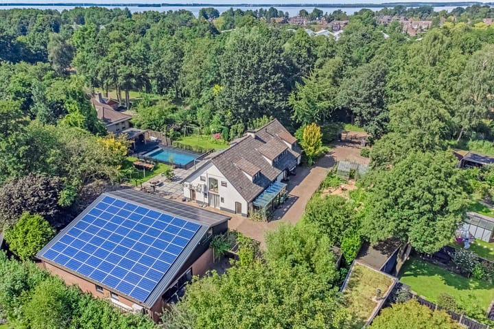 Foto 2 van Bluesdreef 12