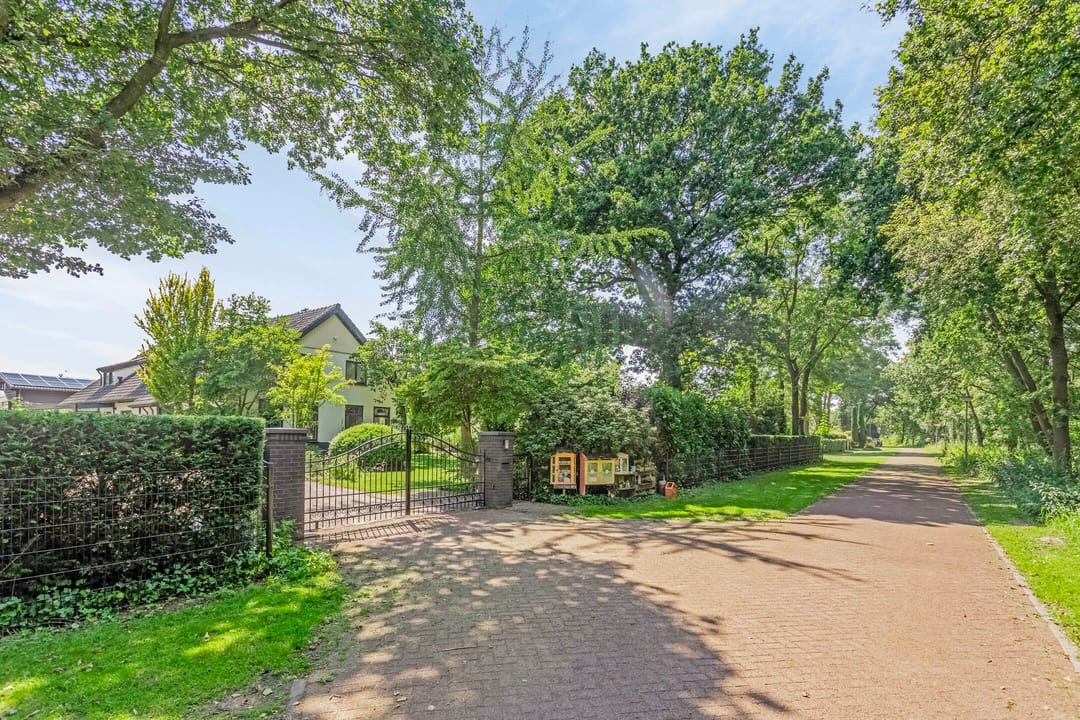 Foto 43 van Bluesdreef 12