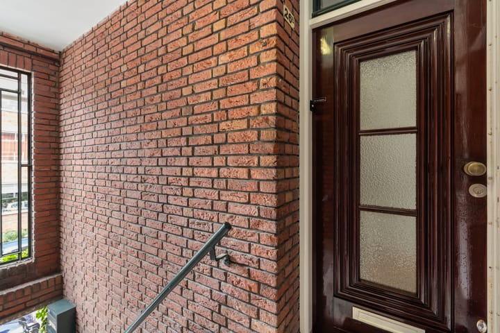 Foto 42 van Cleyburchstraat 26-B