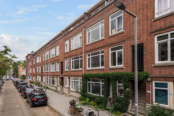 Bekijk foto 45 van Cleyburchstraat 26-B