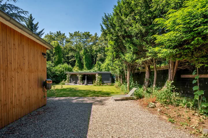 Foto 61 van Broekhin Zuid 61-A