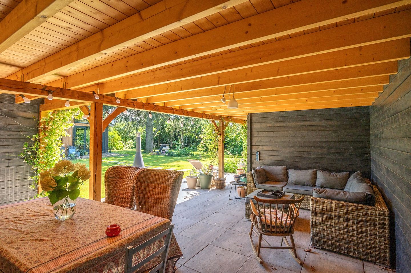 Foto 64 van Broekhin Zuid 61-A