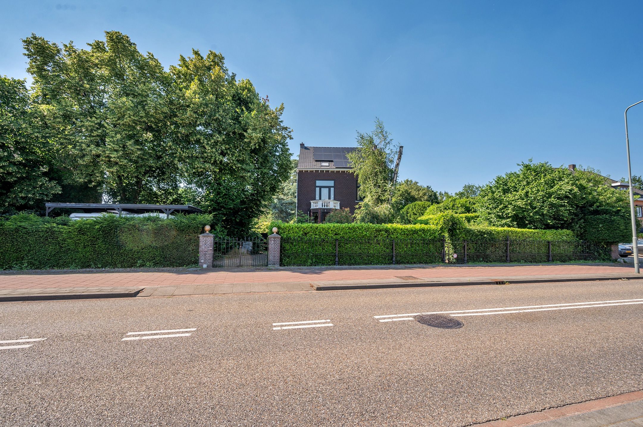 Foto 84 van Broekhin Zuid 61-A